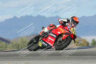 media/Nov-16-2025-Race Pace (Sun) [[8c5fa54630]]/Non Verified Riders (1st 20 Minutes)/7-Turn 9 Entry (210pm)/